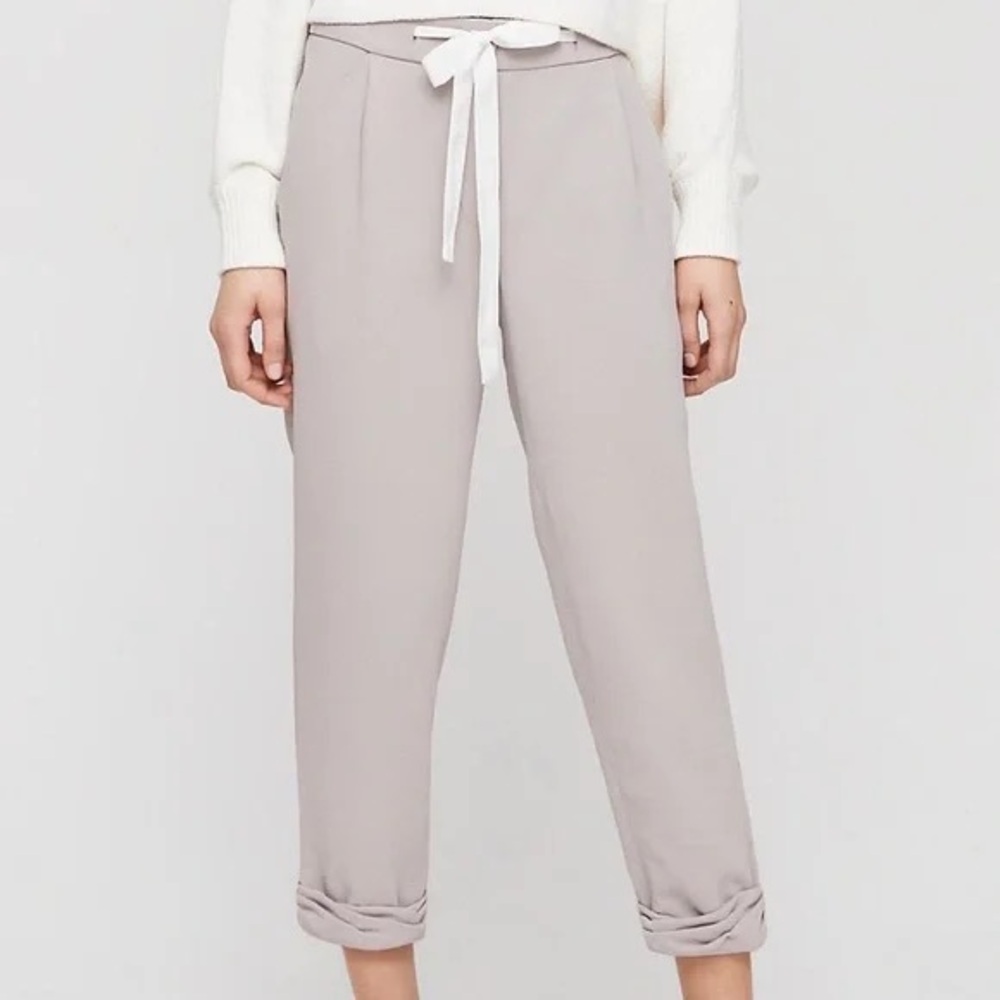 Aritzia • Wilfred Silver Allant Pant